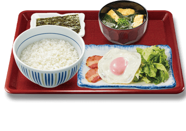 Frühstück mit Spiegelei und Speck