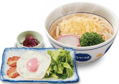 Haikara-Udon mit Speck und Ei