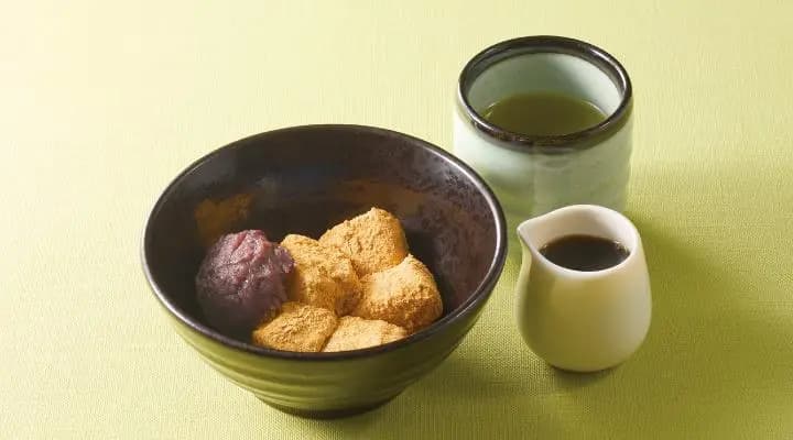 黒糖わらびもちあん緑茶・黒蜜つき
