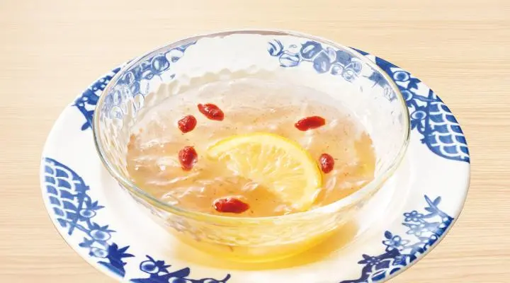 果肉入りレモンのオーギョーチ