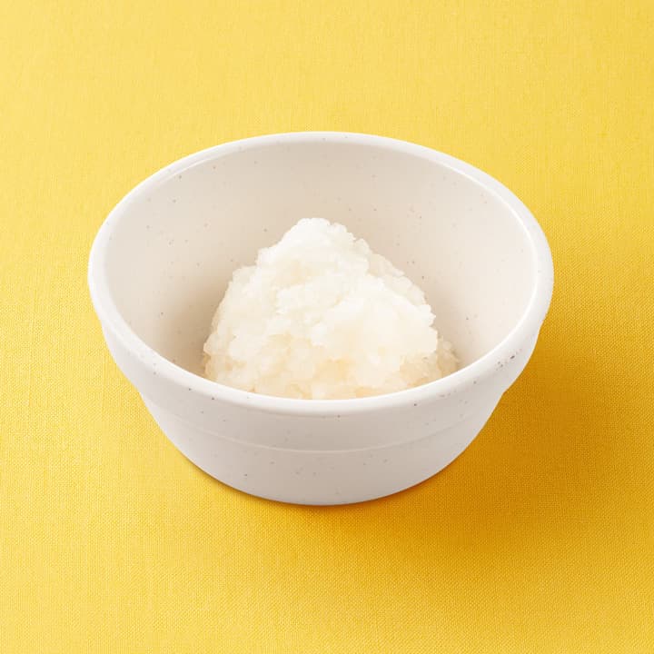 Grob geriebener Rettich (Oni-oroshi)