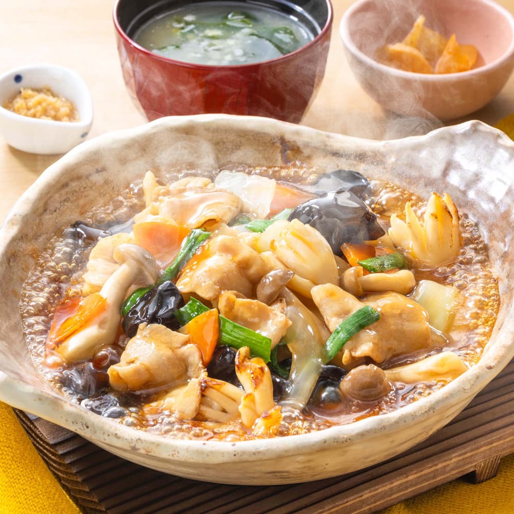 Chinese-Style Five-Ingredient Ankake Clay Pot Rice