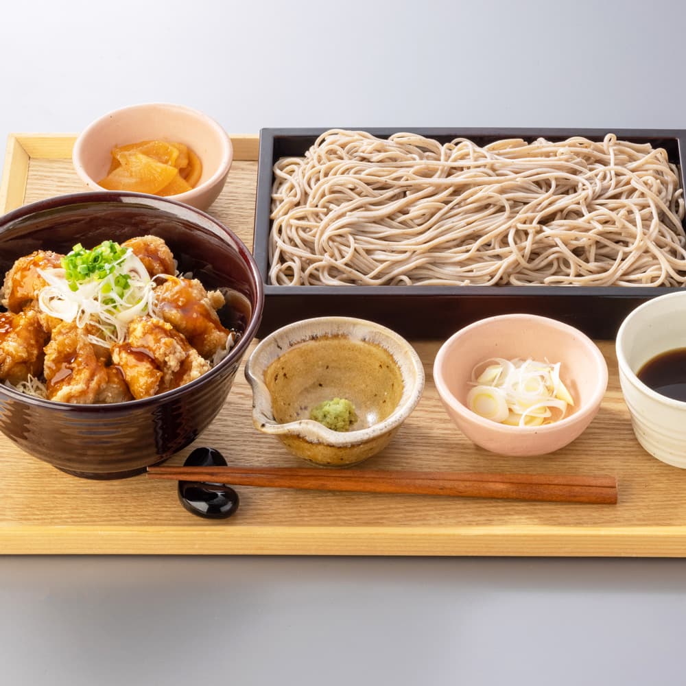 Sweet and Spicy Chicken Tatsuta-age Rice Bowl and Noodles Set
