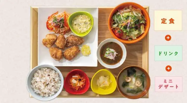 3種の味が楽しめる、サクサク鶏竜田選べるデザート&ドリンクセット