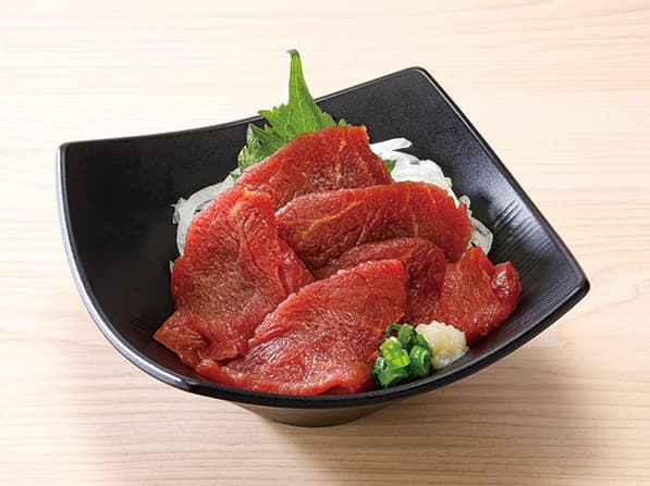 桜肉のお刺身