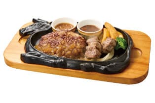 手ごねハンバーグ&アンガスサーロインカットステーキ