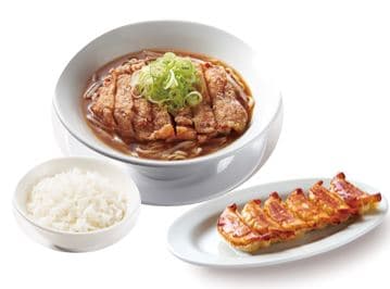 Pai-gu Style Fried Chicken Ramen, Pan-Fried Gyoza & Half Rice Set