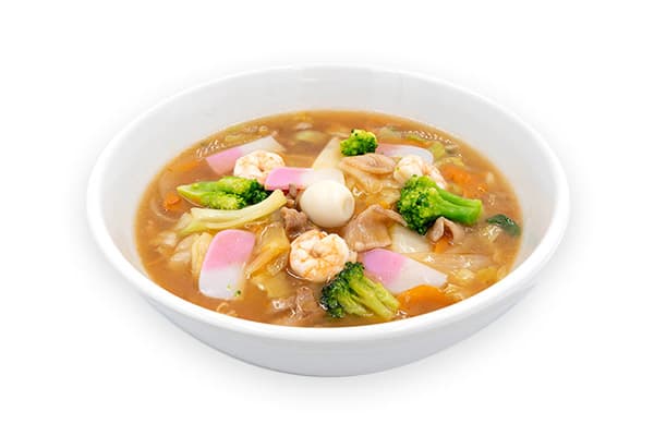 Ramen Gomoku Ankake (Ramen con salsa espesa de cinco ingredientes)