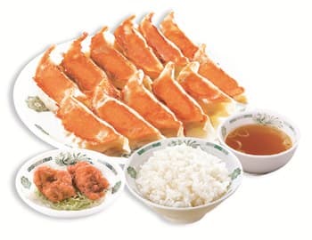 Menú de gyoza doble (con 2 piezas de pollo frito karaage)