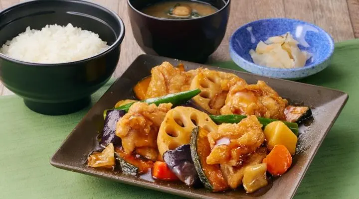 若鶏と彩り野菜の黒酢あんランチ(若鶏4個)