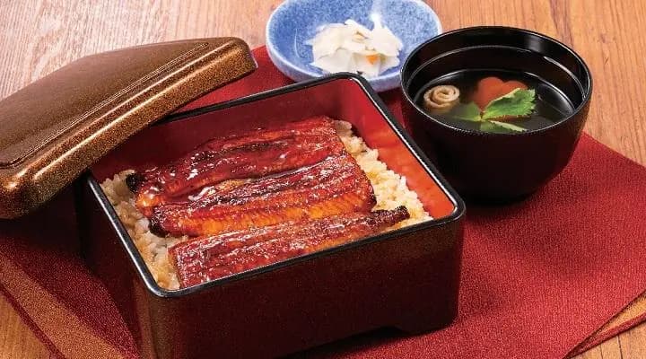 うな重(お吸い物・お新香付)