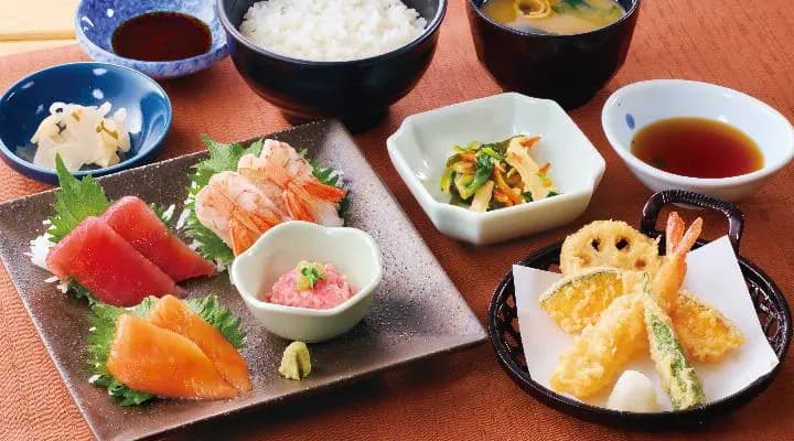 刺身4点盛りと小天ぷら膳