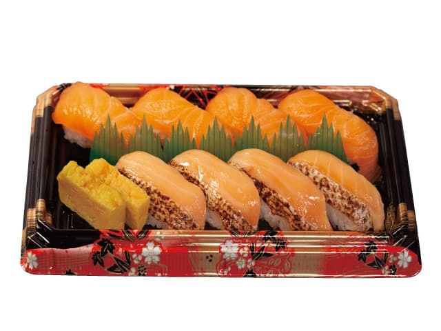 Salmon Lover's Set Bento (1 Portion - 8 Pieces)