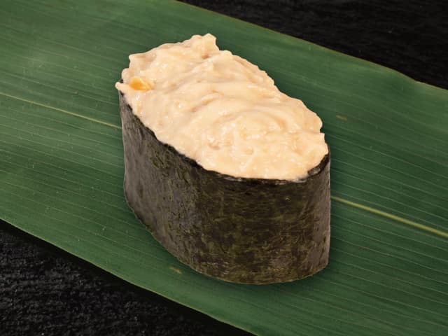 Tuna Salad Gunkan (1 pc)