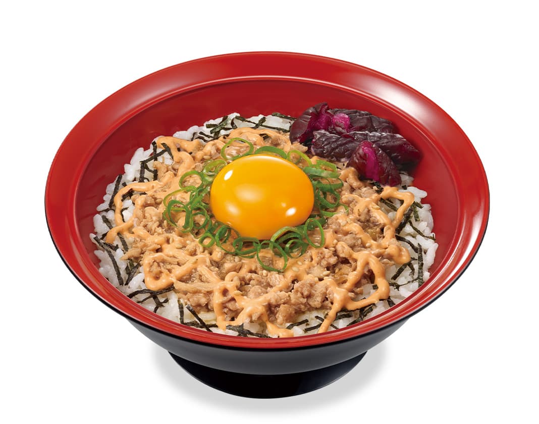Bol de poulet haché au dashi et mayo mentaiko