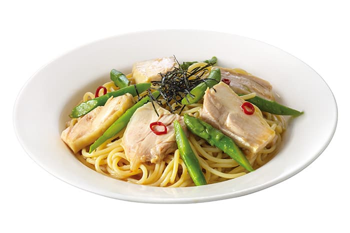 塩麴鶏とアスパラのバター醤油パスタ