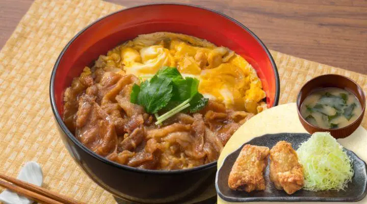 豚あいがけ親子丼から揚げ・味噌汁セット
