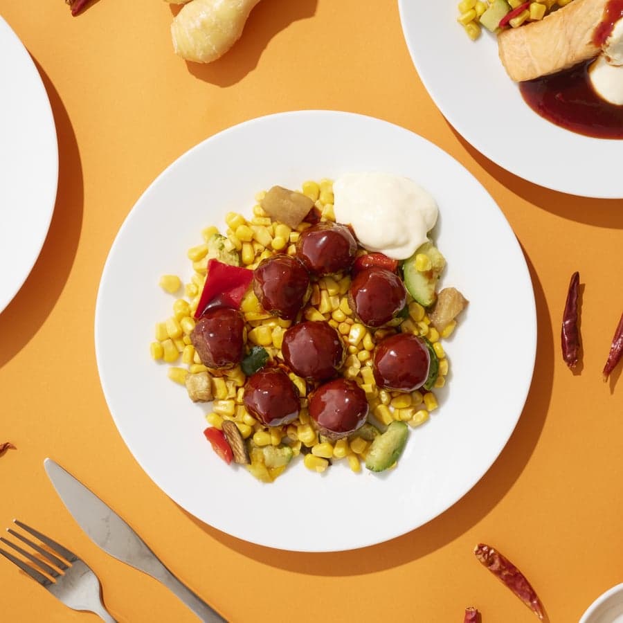 Plantbullar mit Yangnyeom-Käse-Sauce