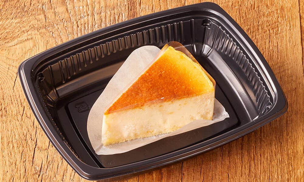 3種チーズのベイクドチーズケーキ