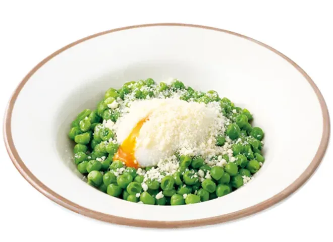 Warm Salad with Tender Green Peas
