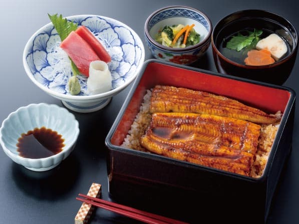 浜名湖産うな重膳