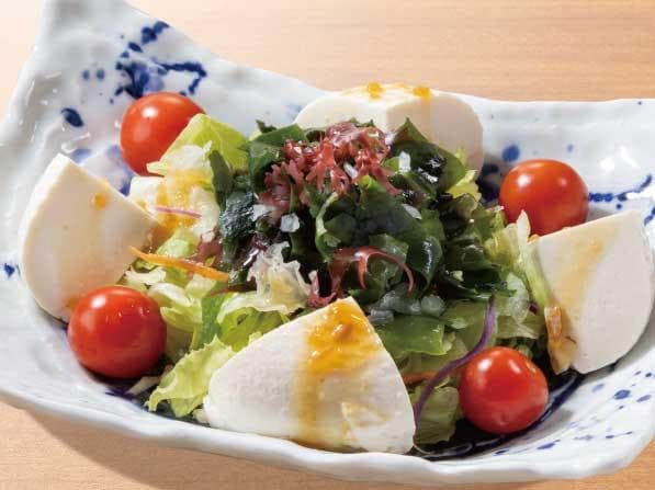おぼろ豆富のサラダ
