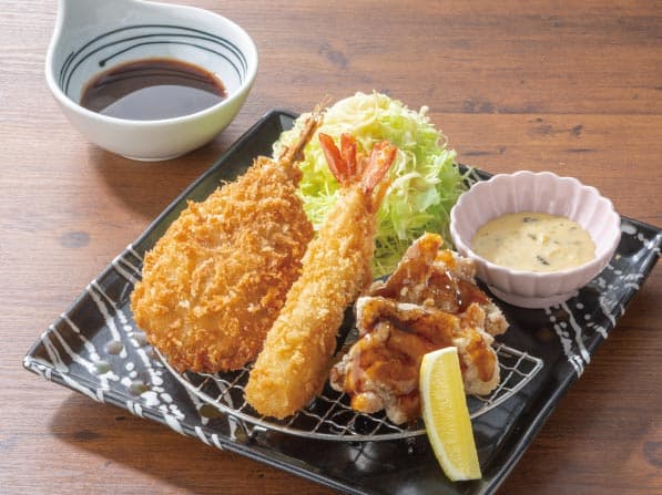 海鮮フライと若鶏竜田