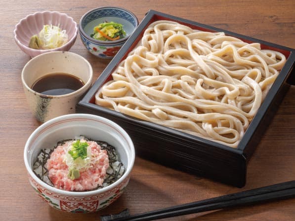 せいろうどんと小天丼または小ねぎとろ丼セット