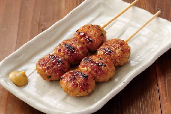 Hähnchenfleischbällchen (Tsukune) mit Sauce
