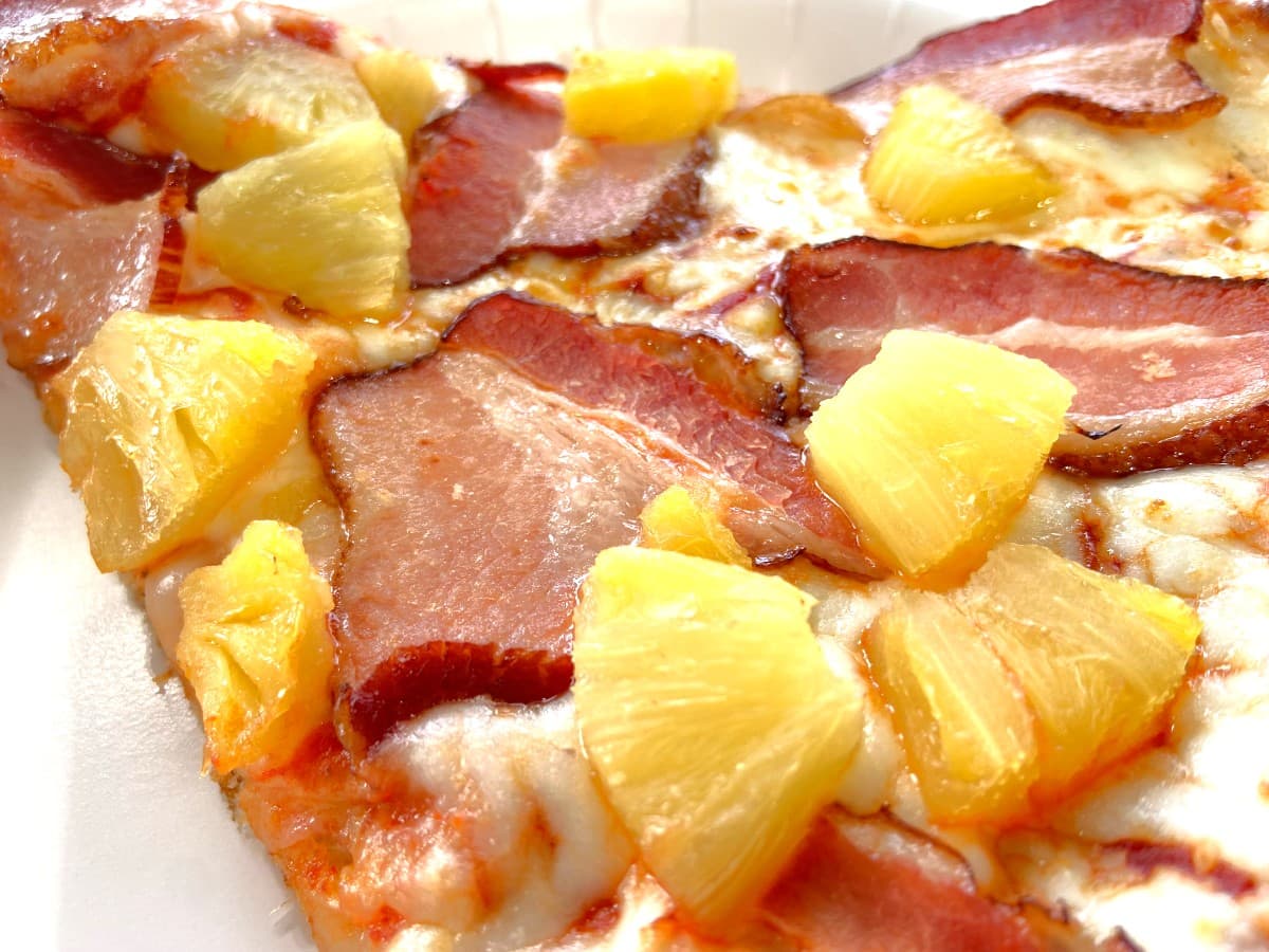 Pizza Hawaiian (Ganze Pizza)